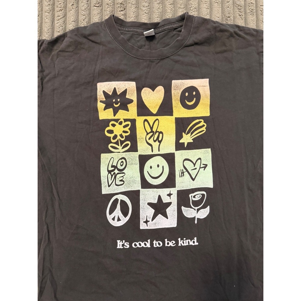 Old Navy Girls XL 14-16 Its Cool To Be Kind Graphic T-Shirt Gray Smiley Peace - Picture 2 of 5